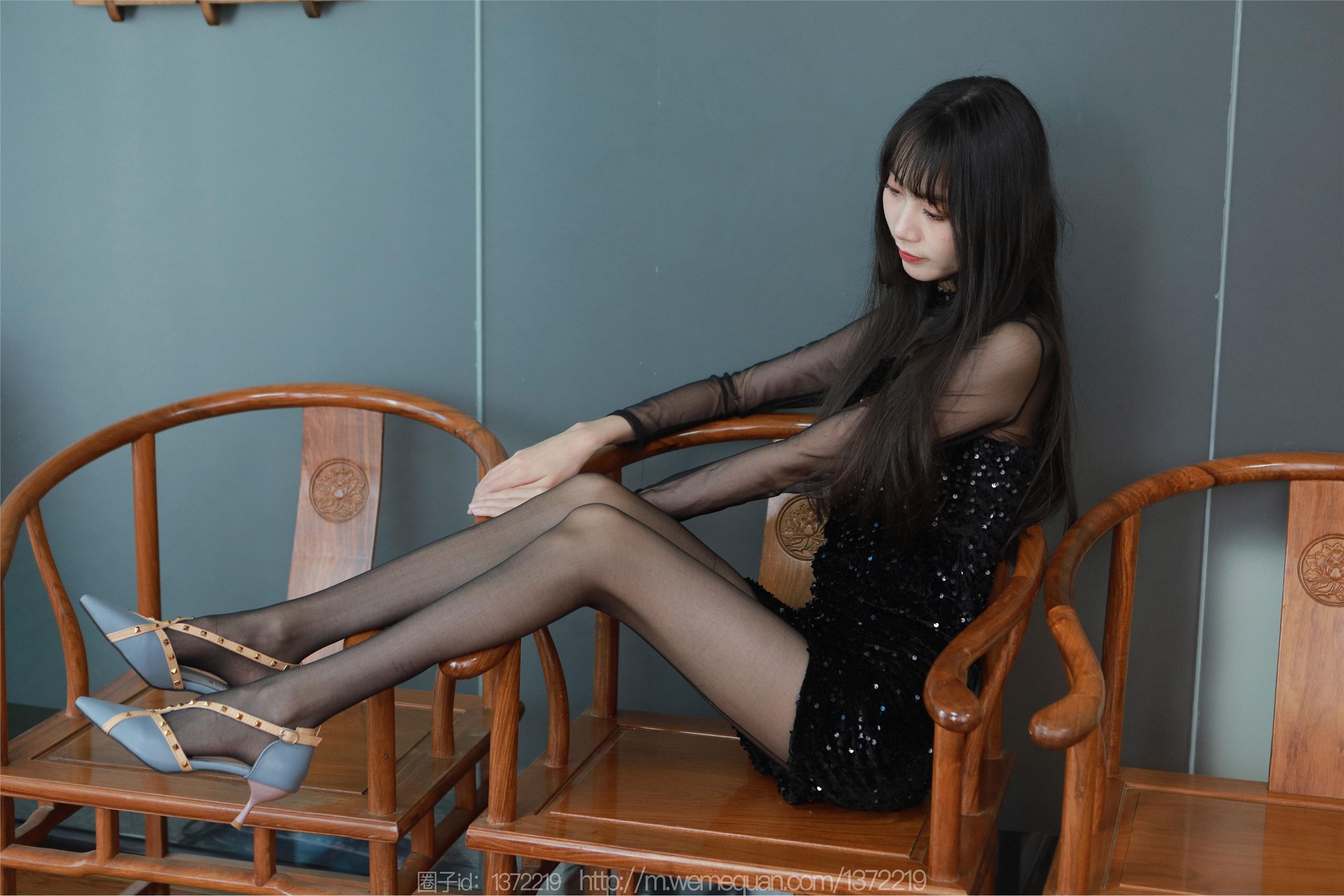 IESS异思趣向  2023.04.12 丝享家 1419 团团《亮片嘿丝裙》